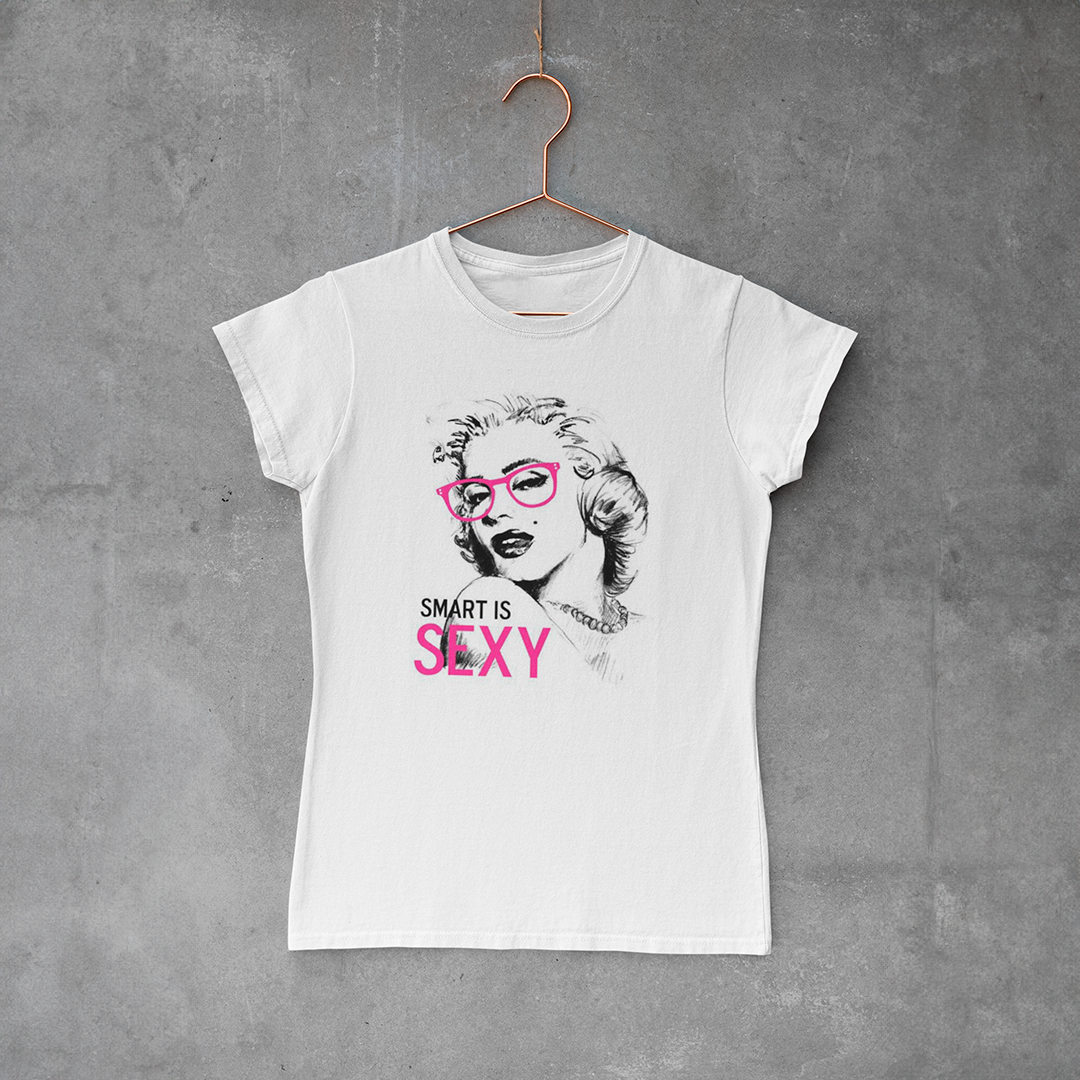 Camiseta Baby Look - Smart Is Sexy