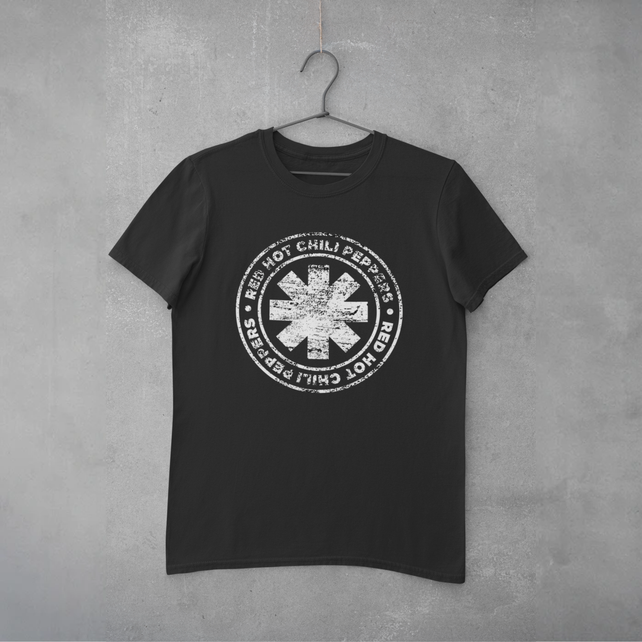 Camiseta Red Hot Chili Peppers - New Logo II
