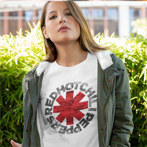 Camiseta Red Hot Chili Peppers - Tradicional Logo
